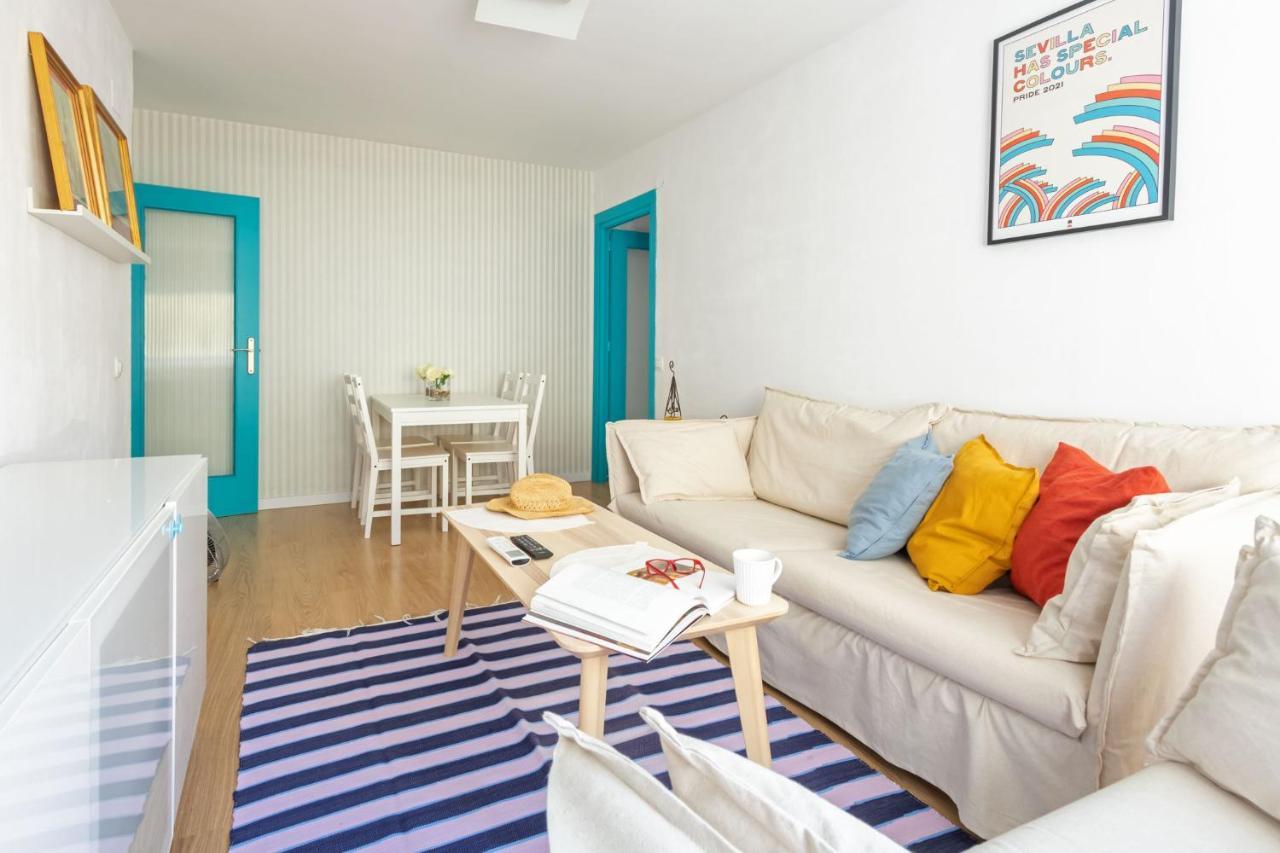 Colours Apartment And Garage Historical Center 4 Pax Seville Exterior photo