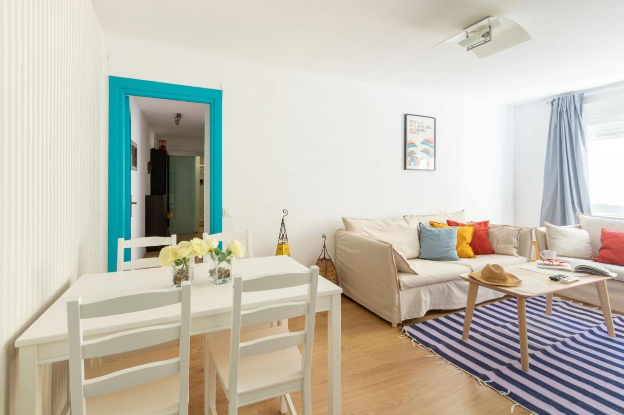 Colours Apartment And Garage Historical Center 4 Pax Seville Exterior photo