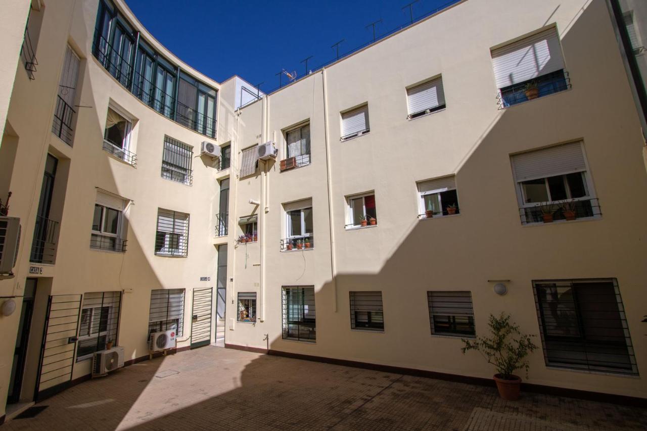 Colours Apartment And Garage Historical Center 4 Pax Seville Exterior photo