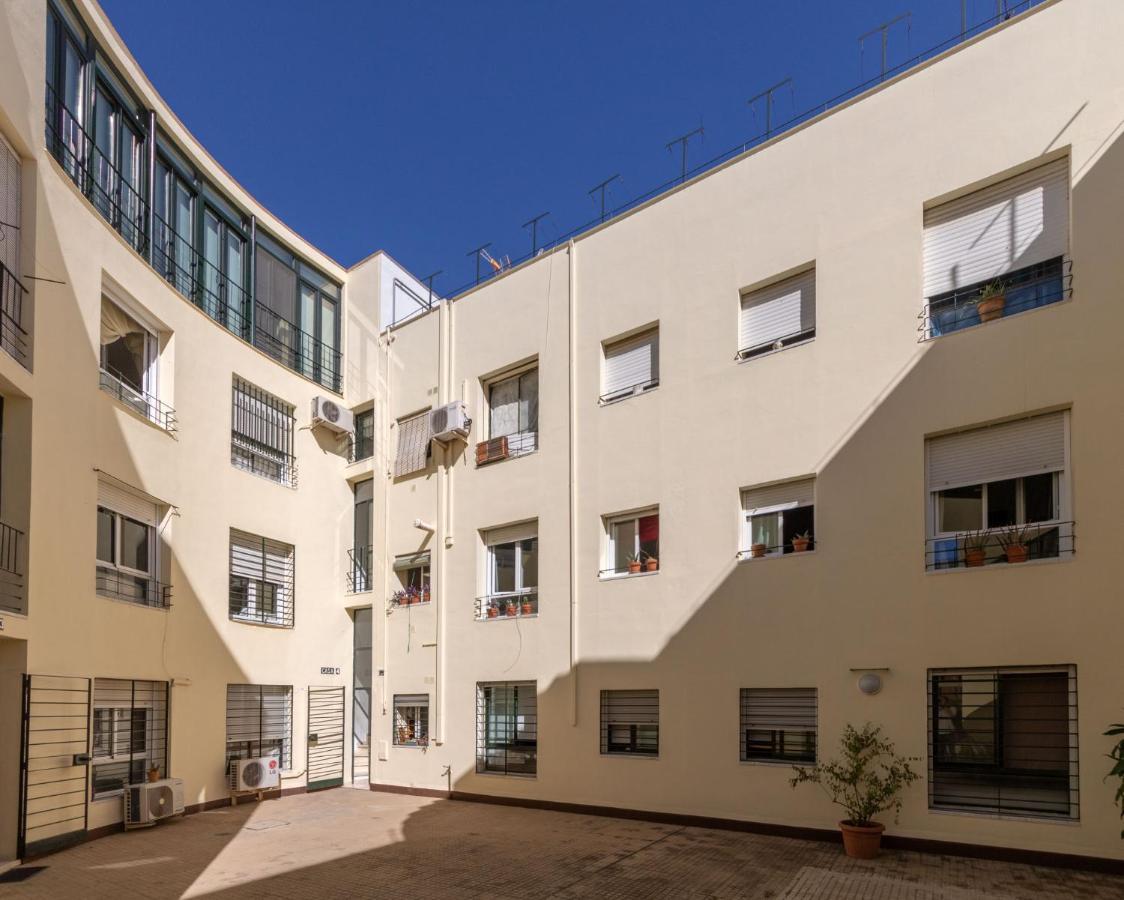 Colours Apartment And Garage Historical Center 4 Pax Seville Exterior photo